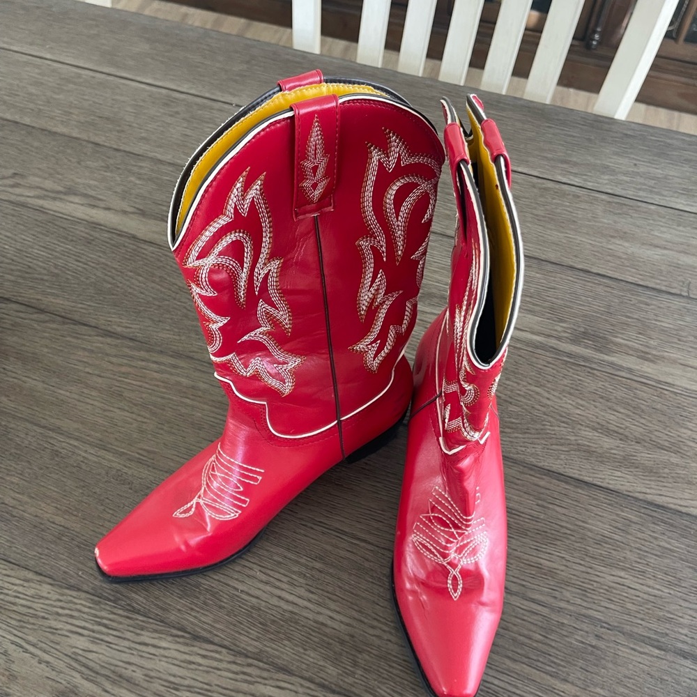 SOLD Red Western Cowboy Boots Size 8.5/39